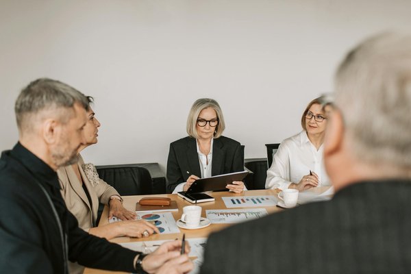 Quelle démarche légale suivre pour la fermeture d'un site industriel en France?